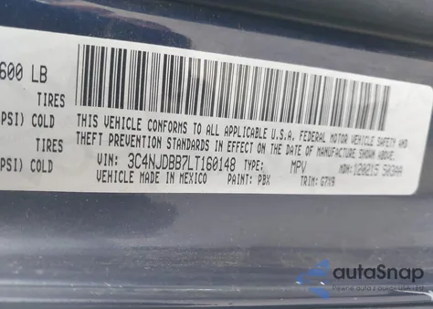 2020 Jeep Compass Latitude 4X4 z USA, uszkodzony, nr VIN 3C4NJDBB7LT160148